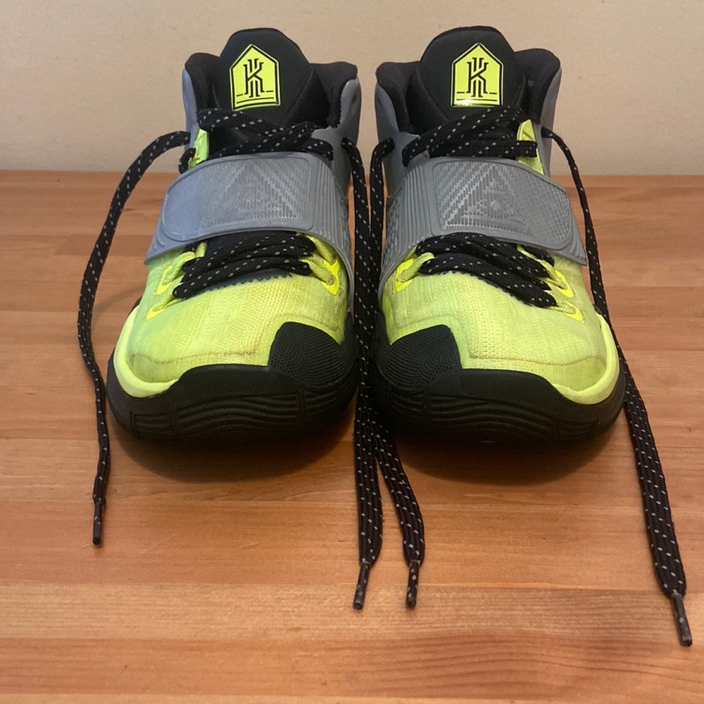 (GS) Nike Kyrie 6 Cross 'Volt Black' CN8579-704